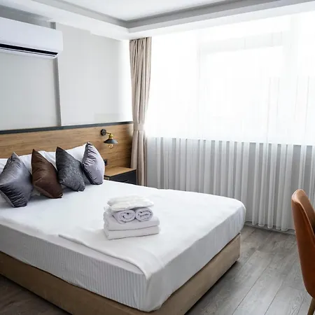 Отель Comfort Center