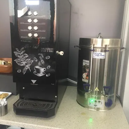 Hotel Comfort Center *