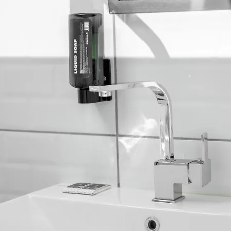 Comfort Center Hotel *