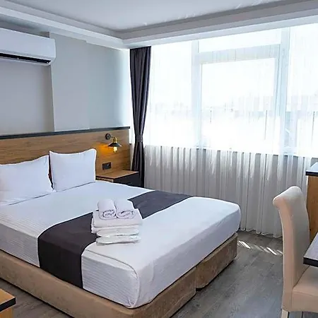 Comfort Center Отель 3*