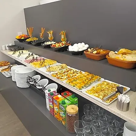 Отель Comfort Center 3*