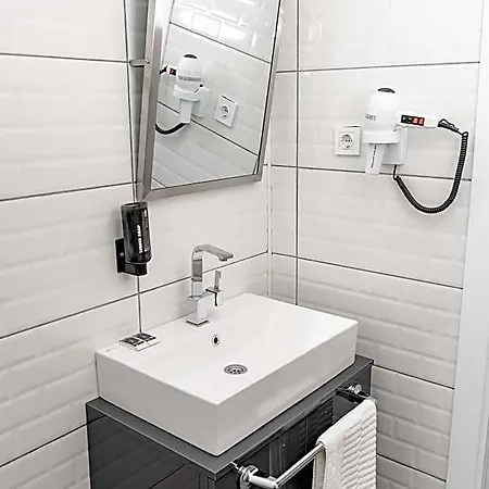 Comfort Center Отель 3*